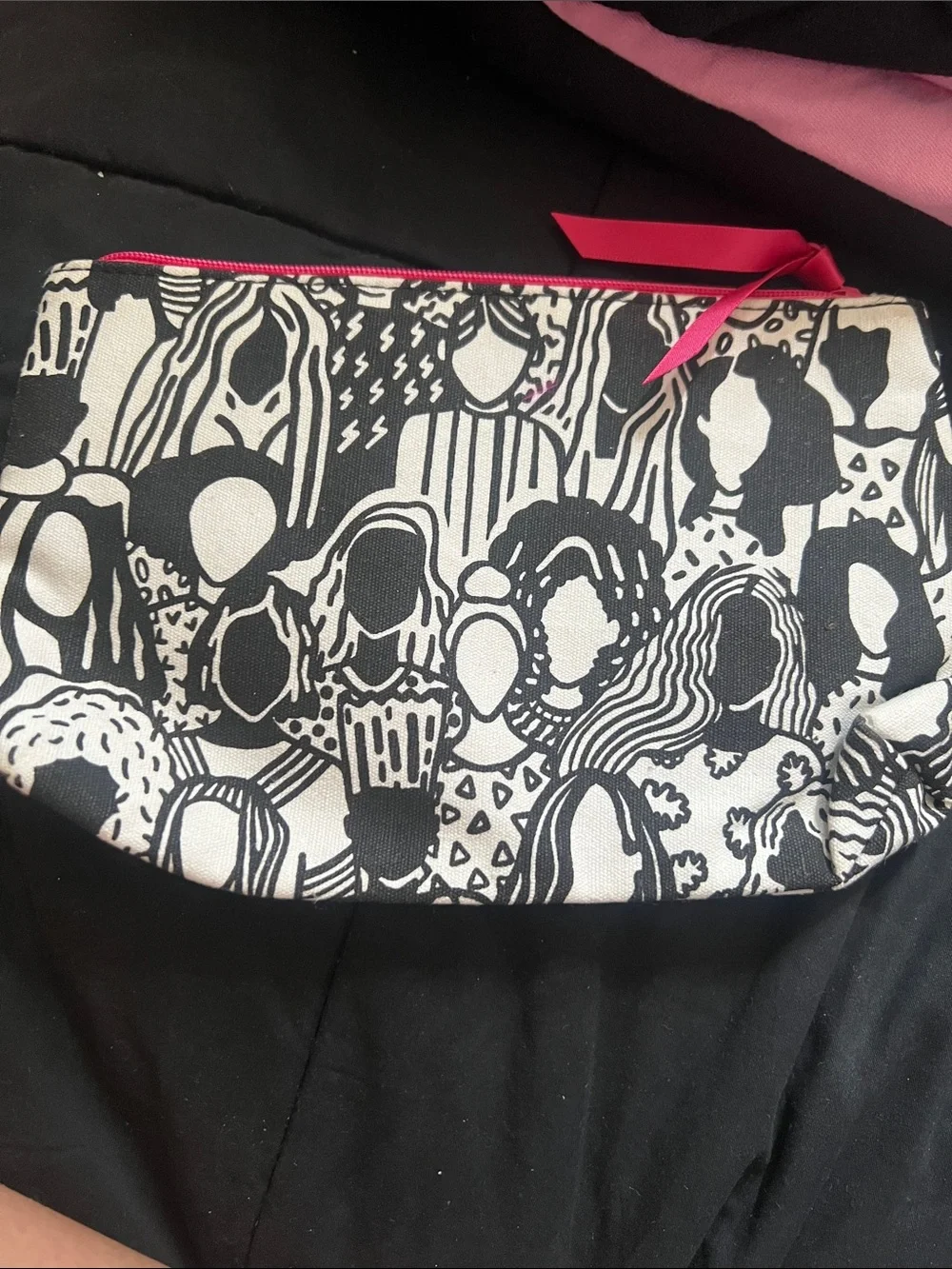 ipsy Black & White Pattern Cosmetic Pouch with Pink Zipper